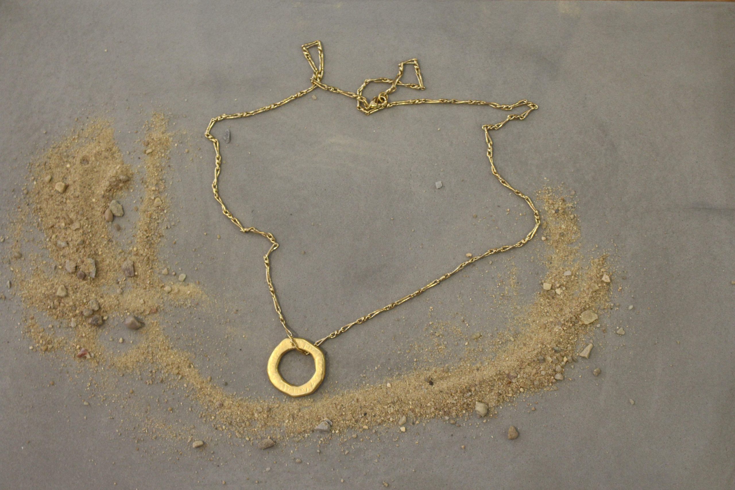 Collier doré homme chaine et médaille anneau