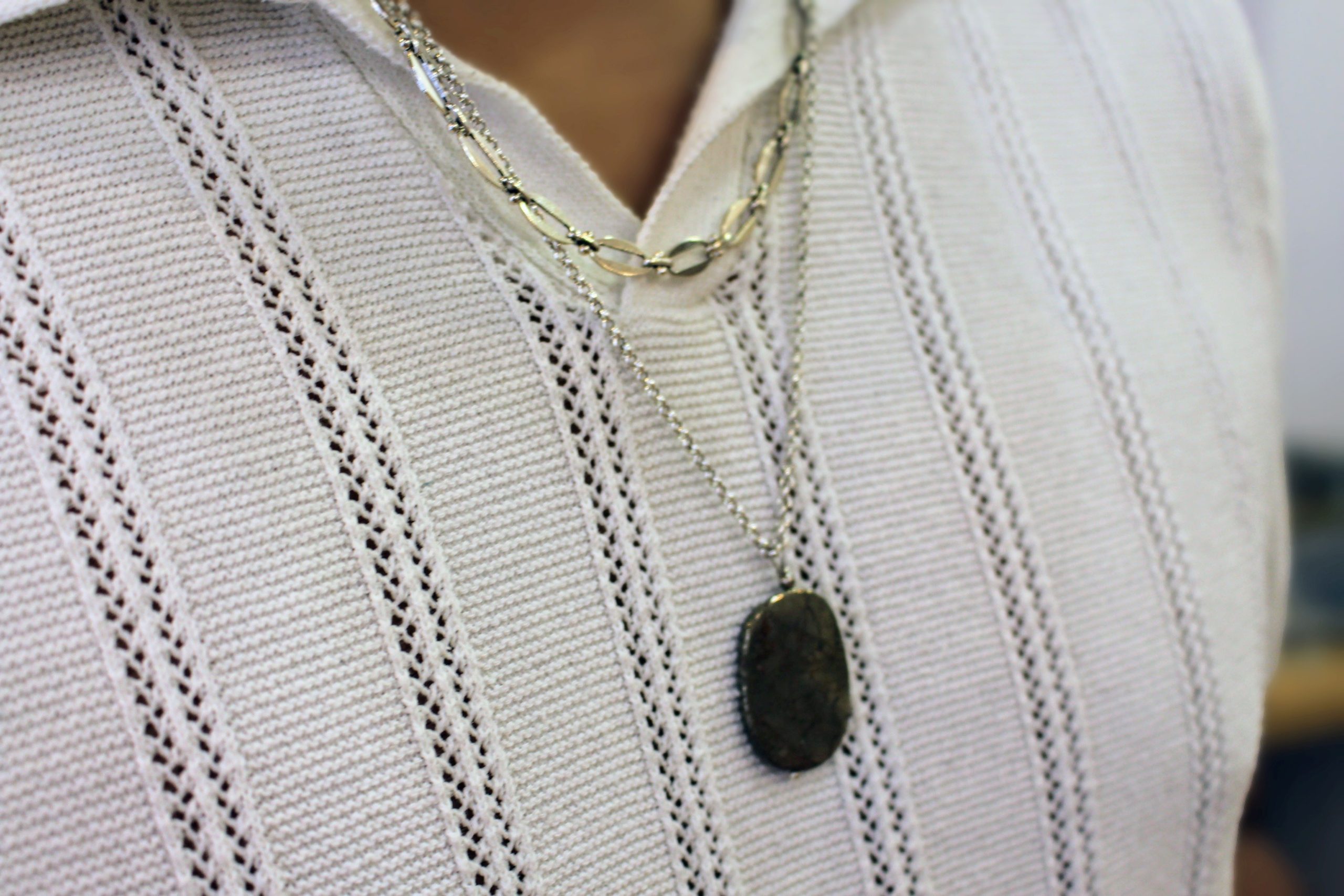 Idée cadeau collier argenté homme bijou de créateur
