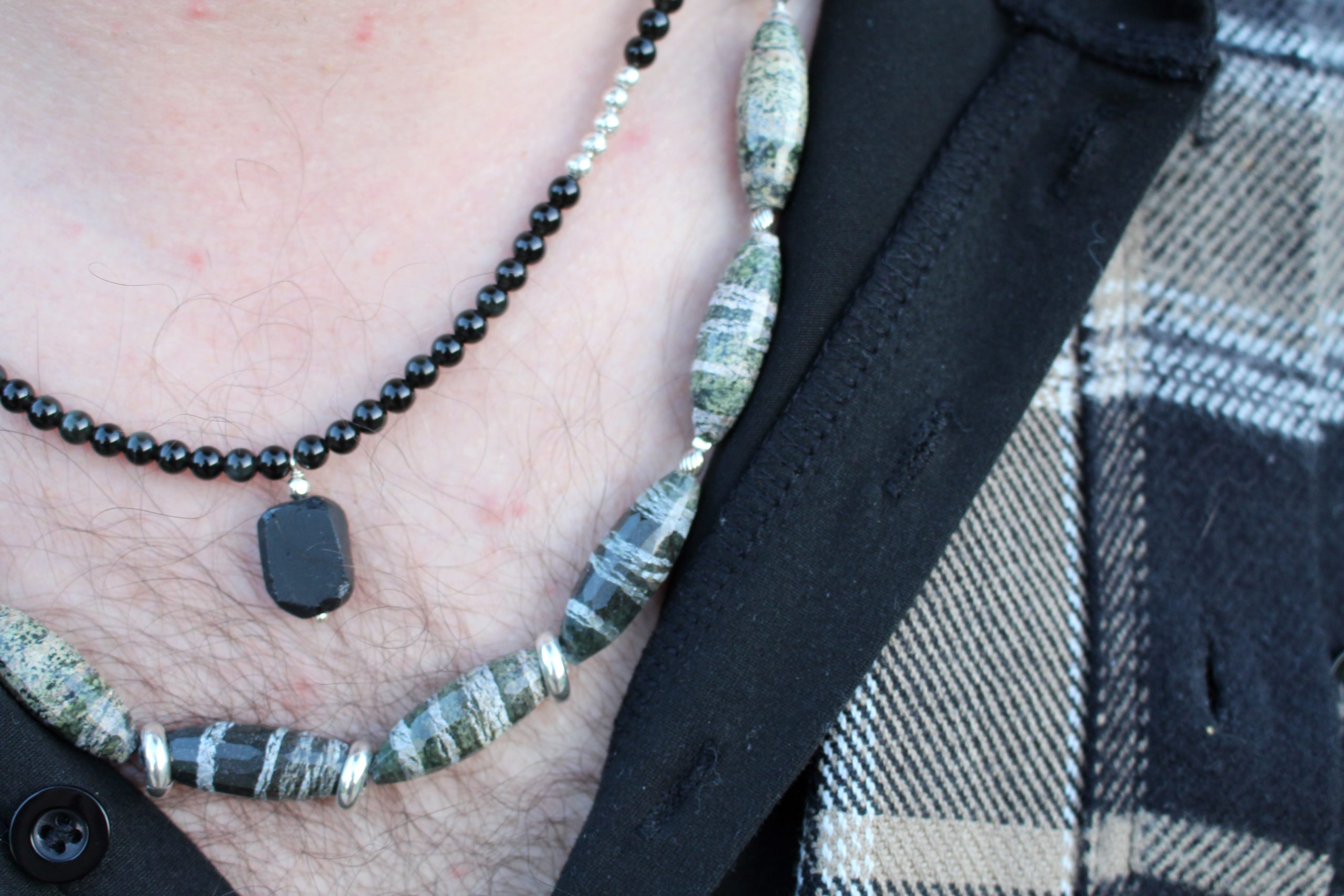 collier homme jaspe zébré