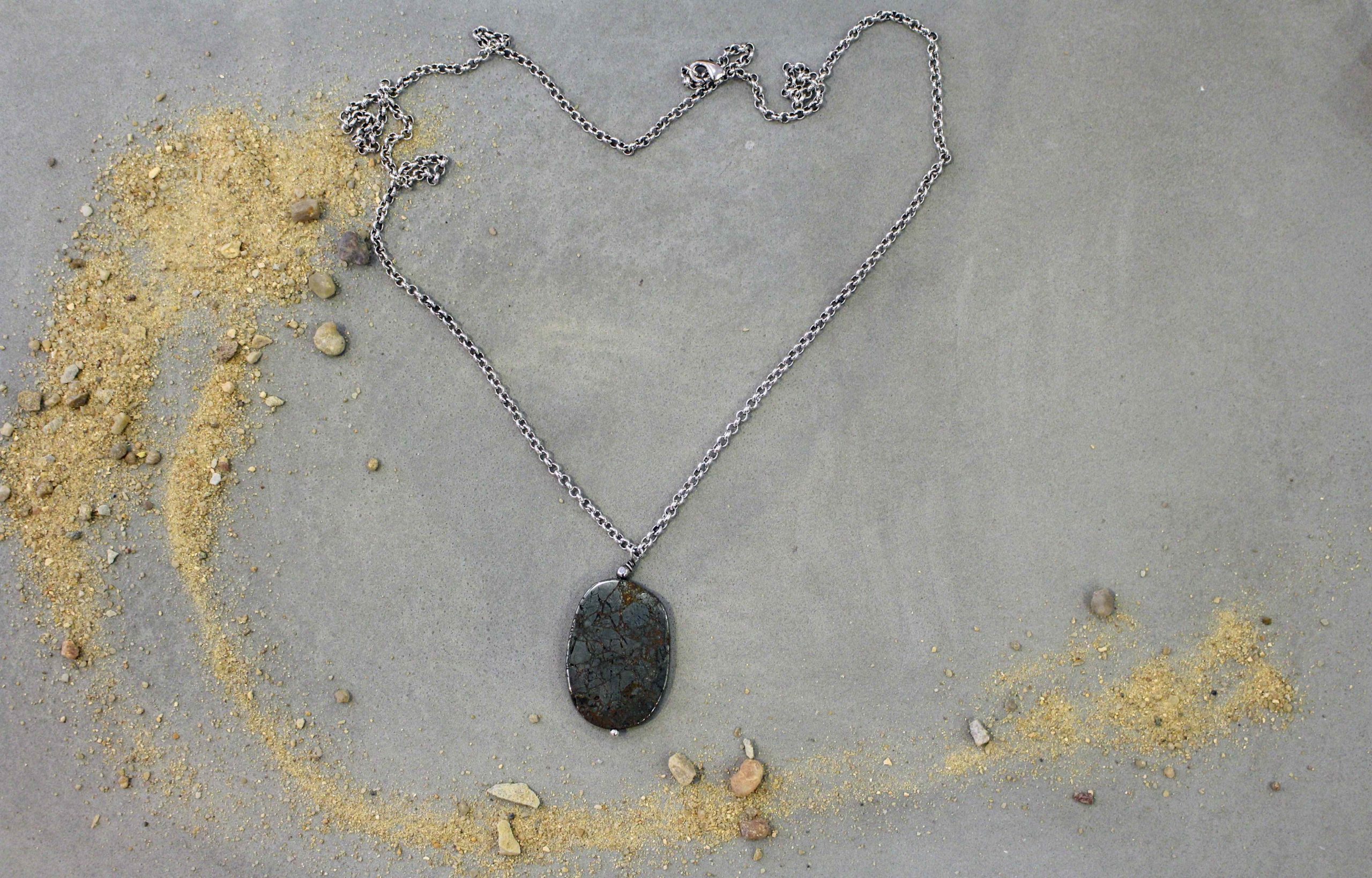 Idée cadeau bijou homme collier argenté